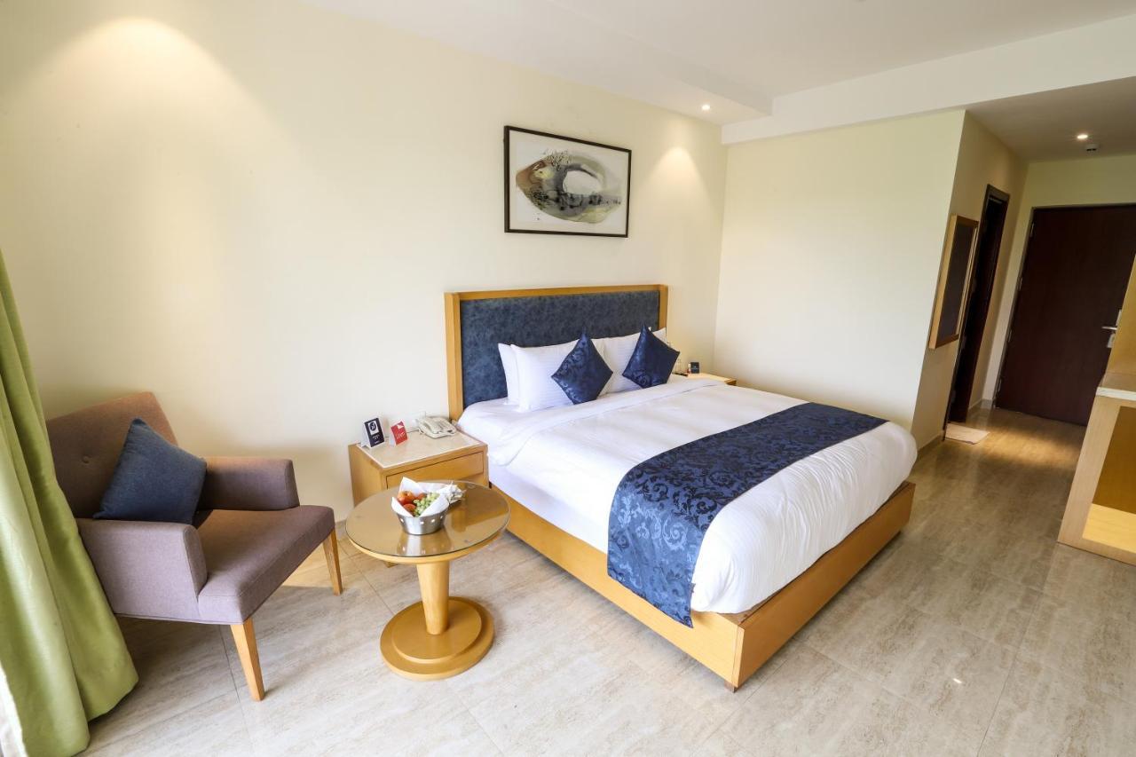 Zip By Spree Hotels Hyde Goa Candolim Ngoại thất bức ảnh